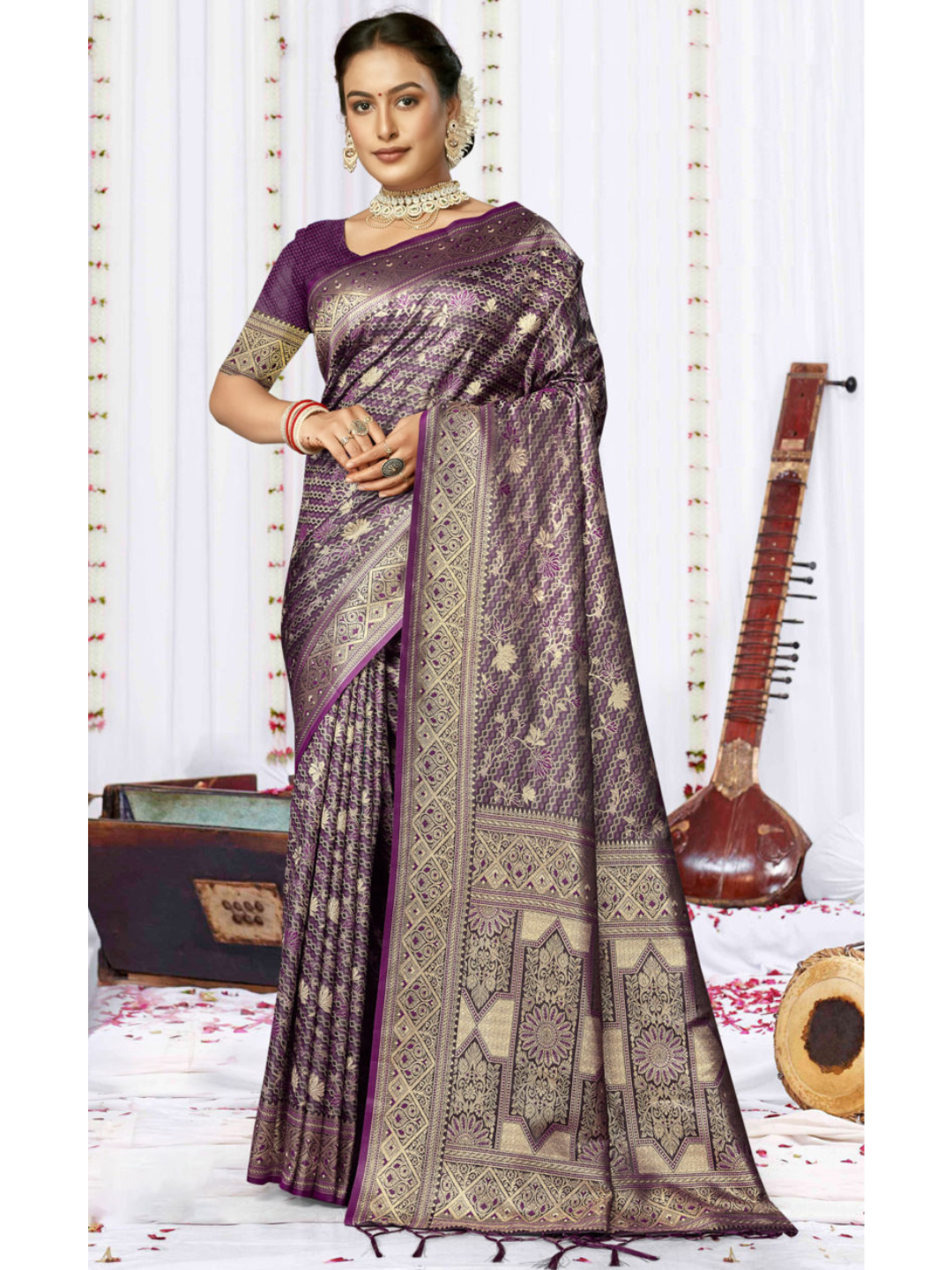 Fashionable Lavender Color Satin Silk Saree