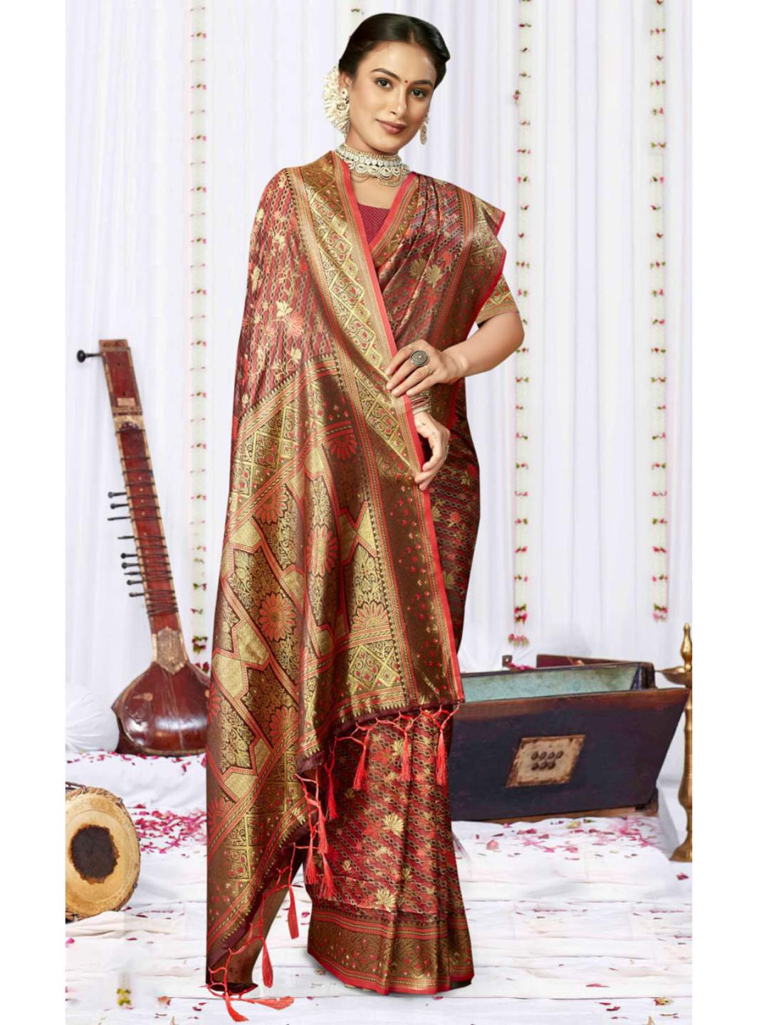 Fashionable Pink Color Satin Silk Saree