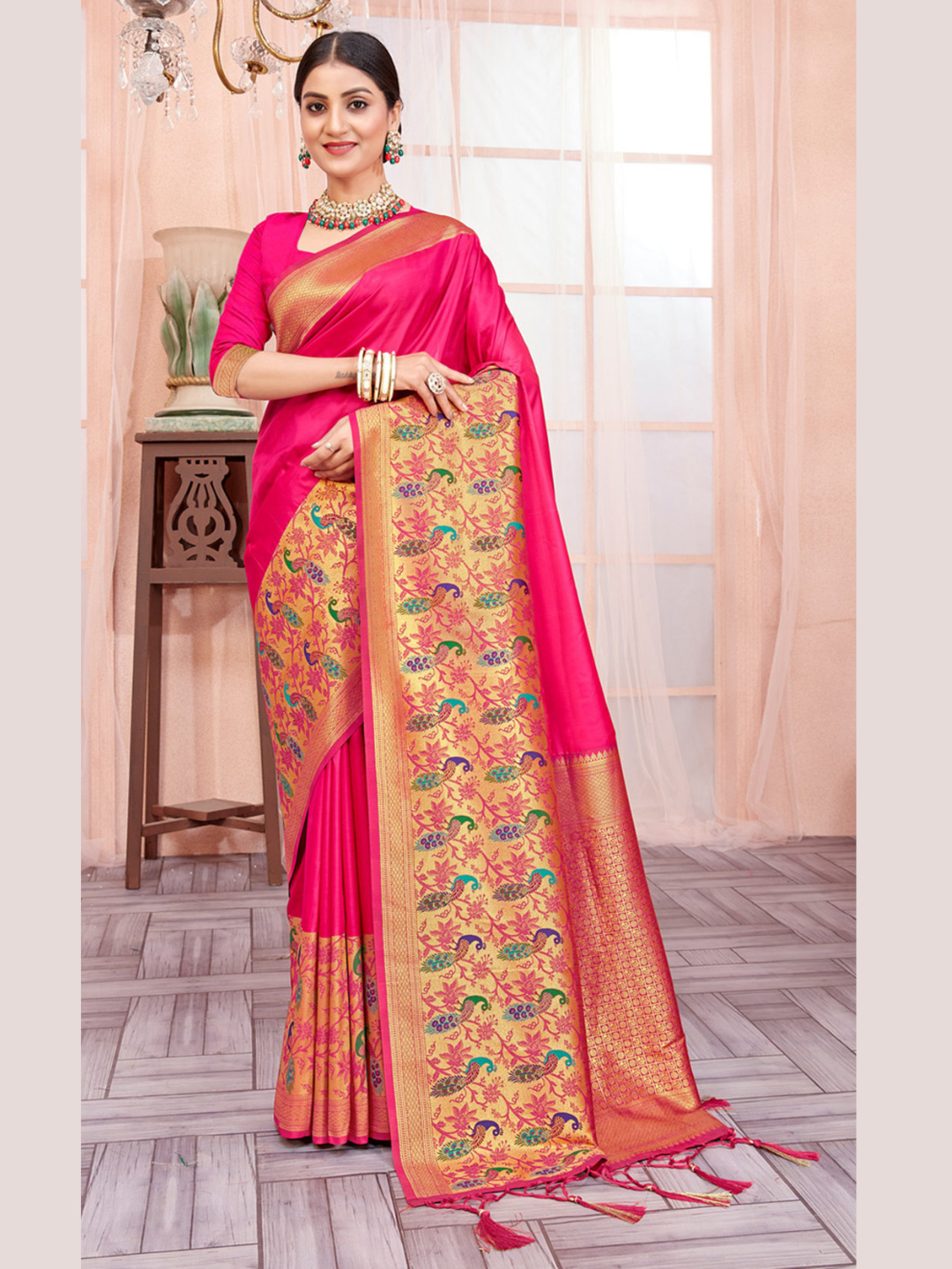 Magnificent Magenta Color Paithani Silk Saree