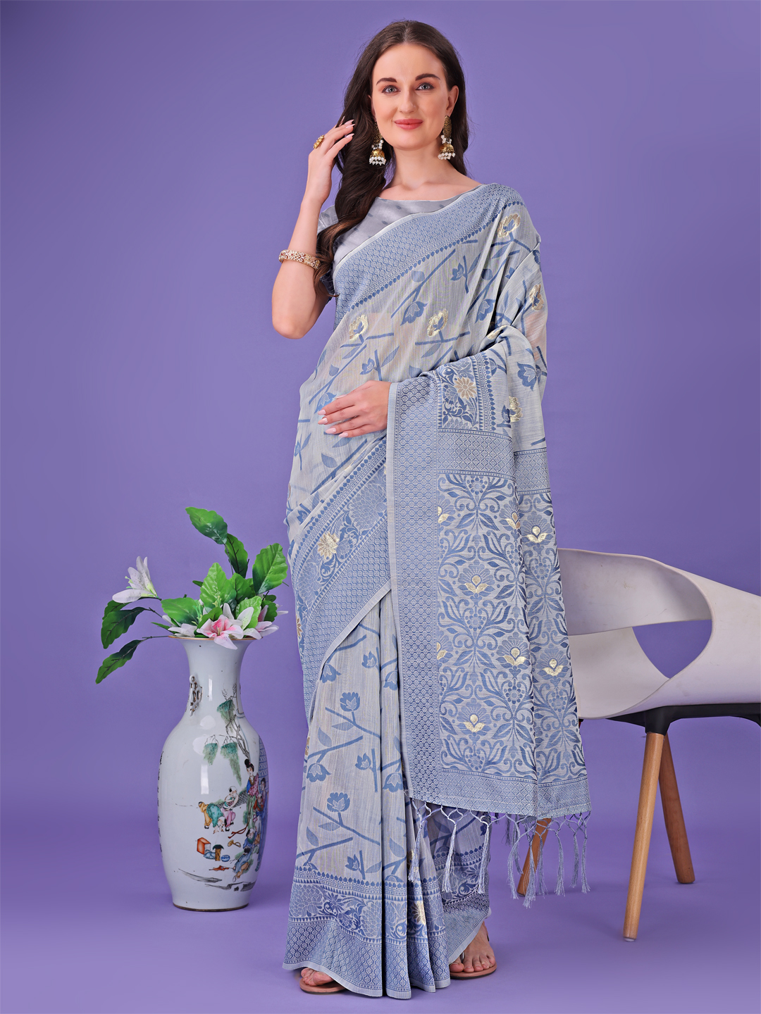 Grey Linen Cotton Saree with Contrast Border – Subtle Yet Striking